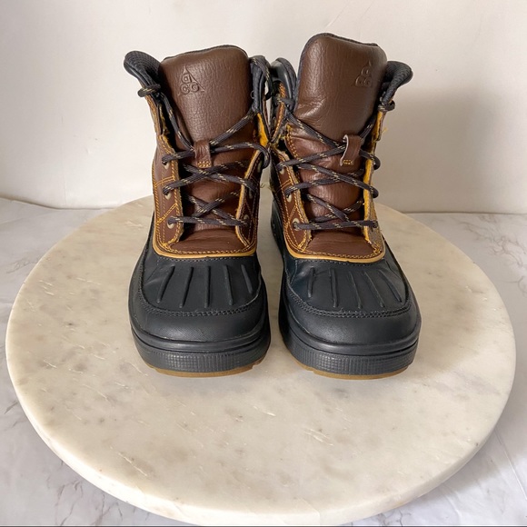 Nike Woodside 2 High Duck Boot - Picture 3 of 8